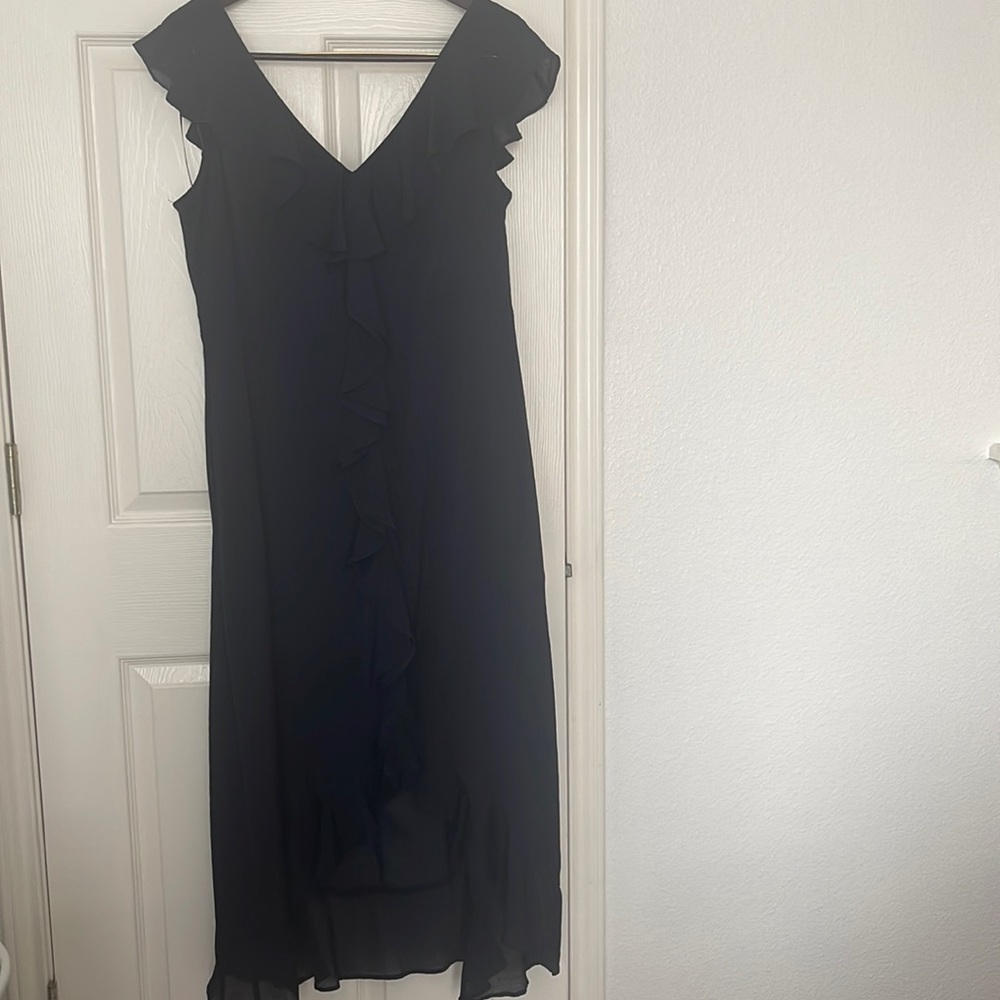 Black tie high low with fun details